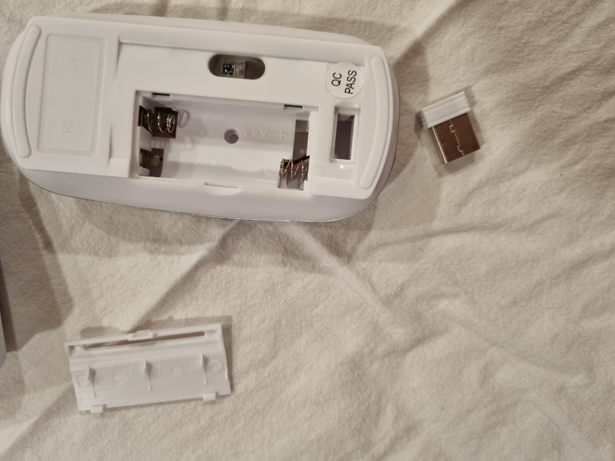 Ofurmjótt lyklaborð og mús - Image 9